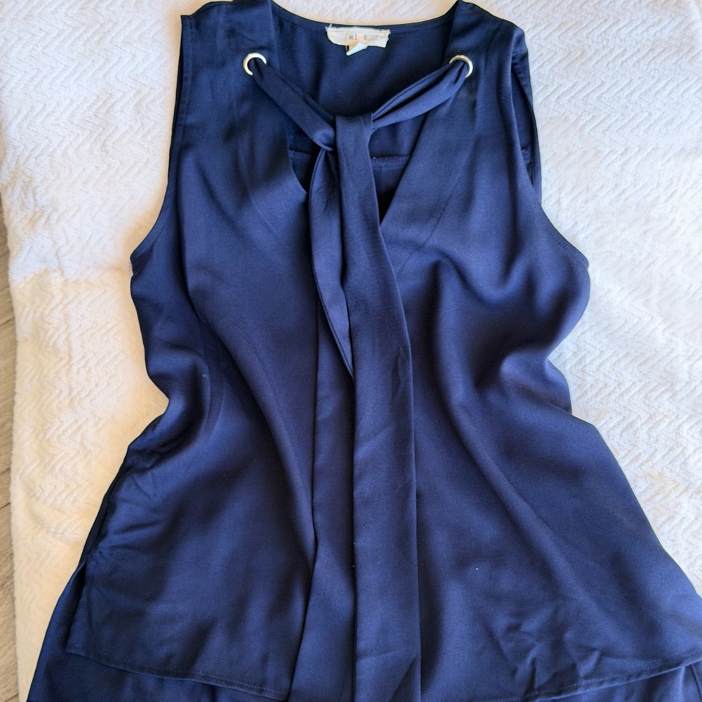 Elegant Navy Sleeveless Blouse